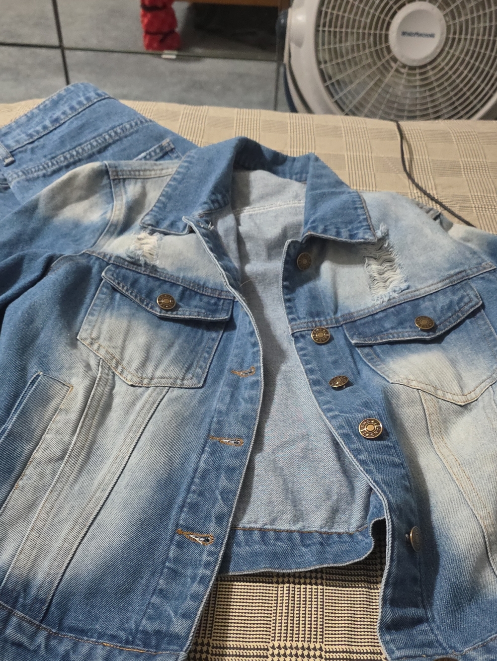 Classic Light Blue Denim Jacket - Women